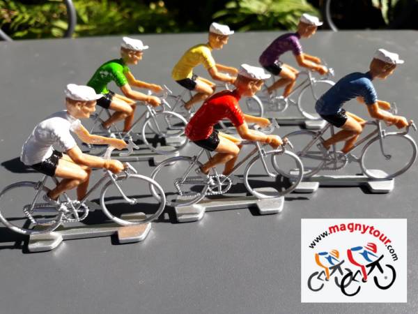 Lot de 6 coureurs